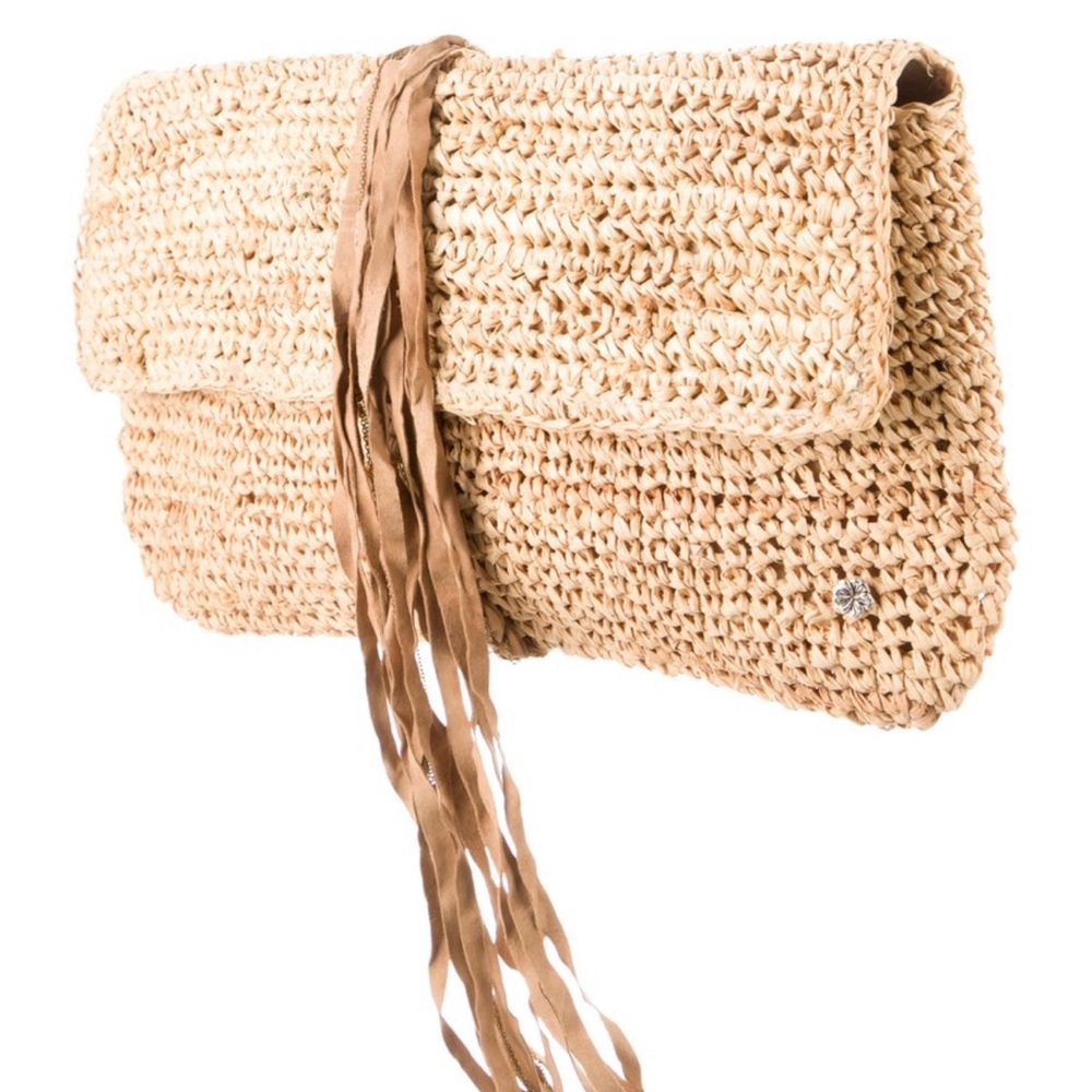 Chic Woven Beige Clutch with Tassel